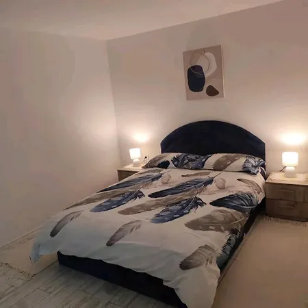 Gornji Milanovac Apartment Lejlighed *